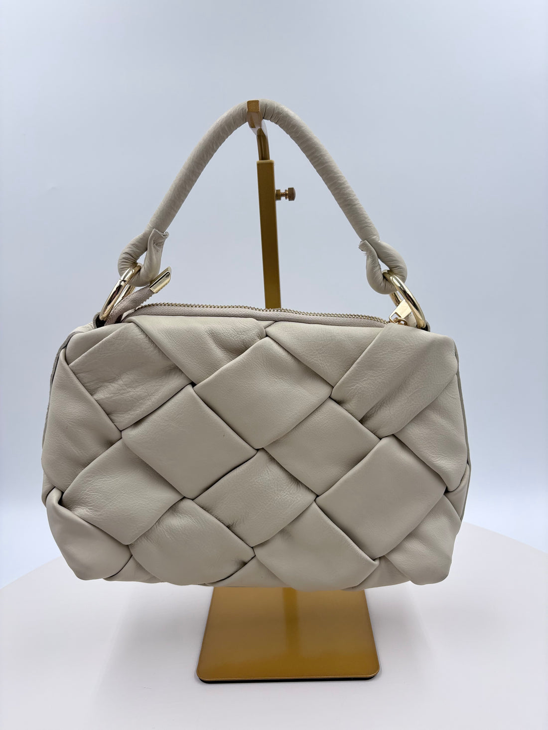 Valentina Fiore Leather Shoulder bag basket woven with rolled top handle.