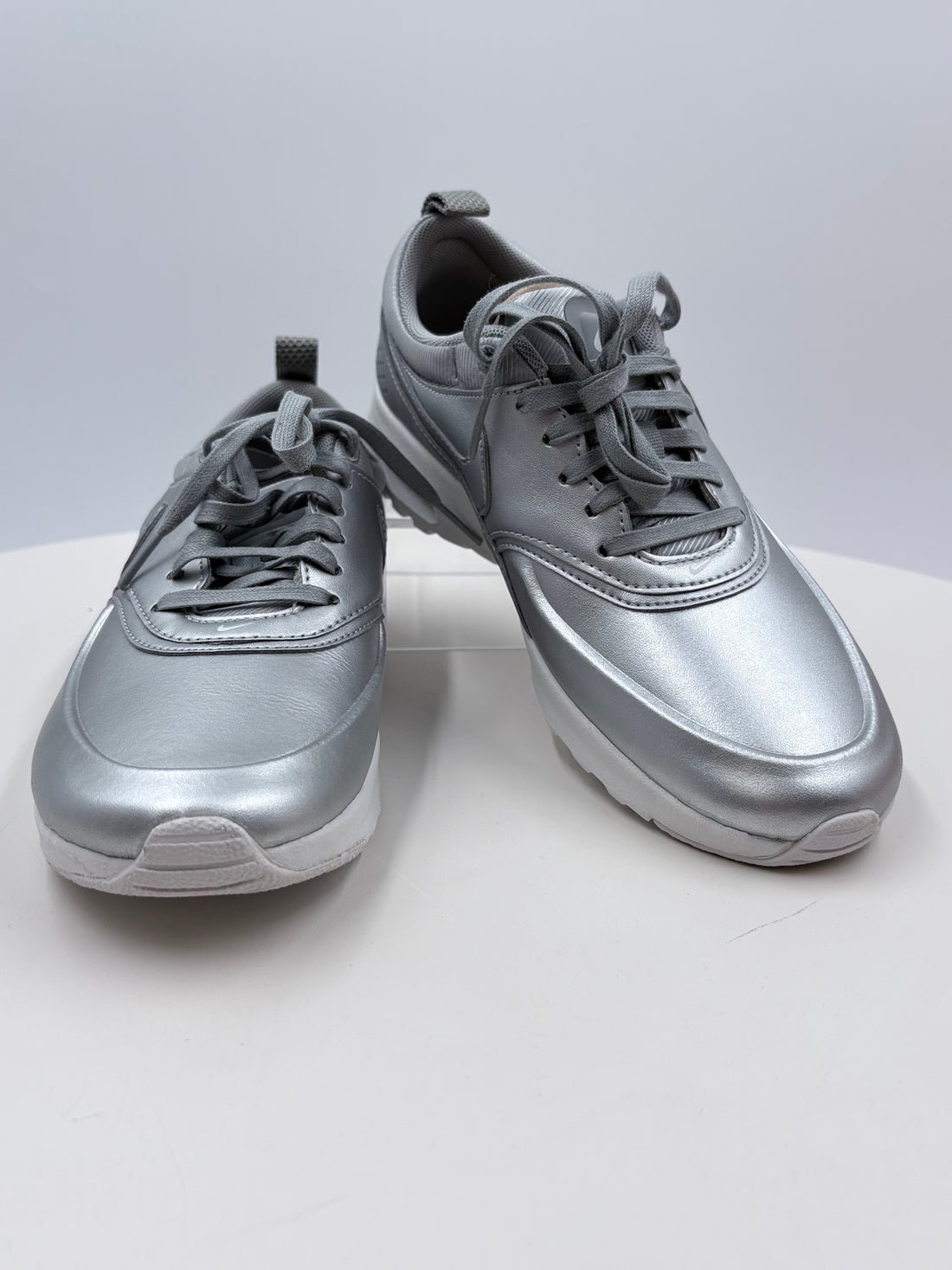 Nike Air Max Thea SE Metallic Silver, in the box