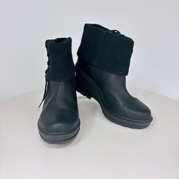 Timberland black women's 3" wedge boots