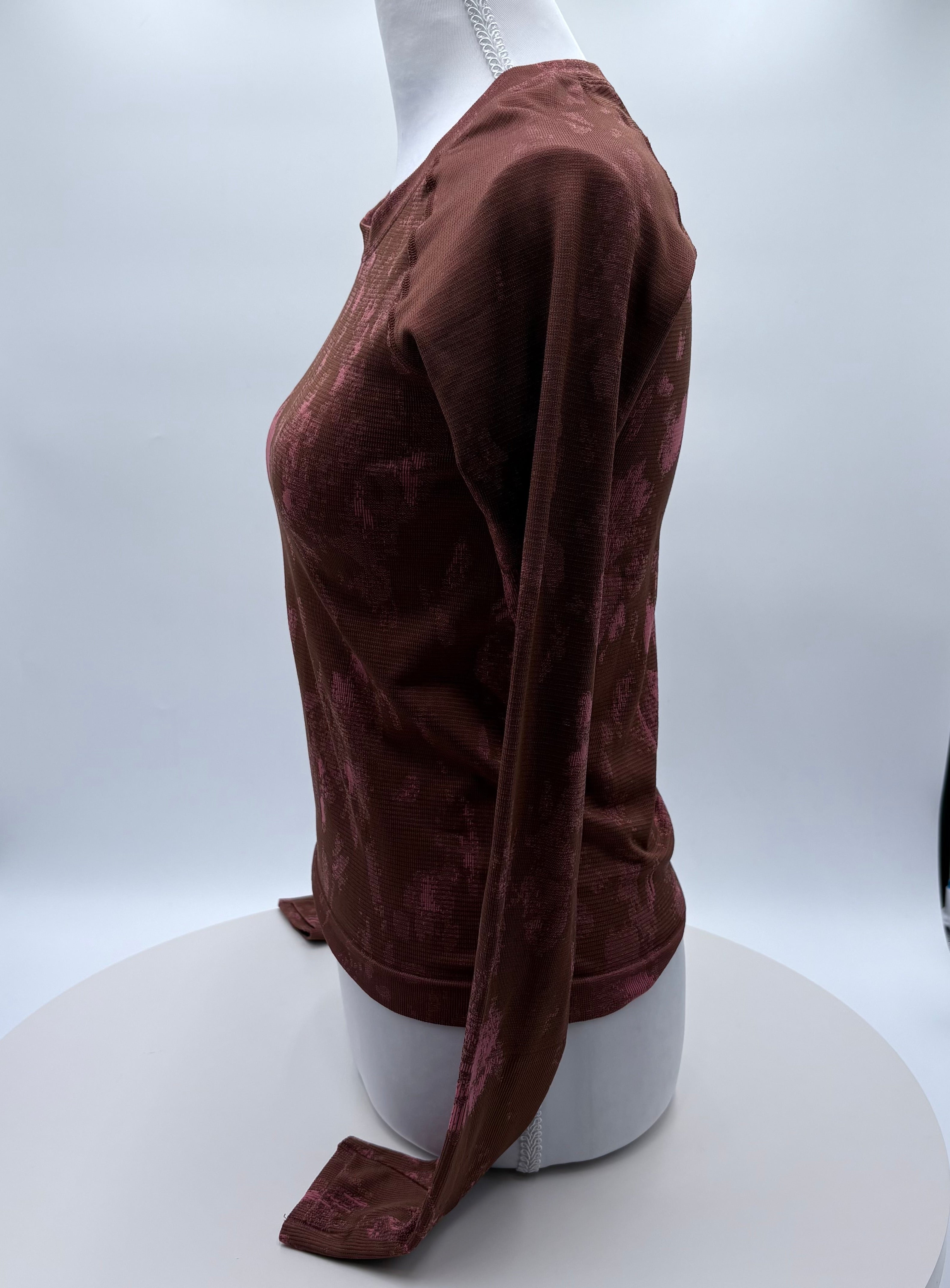 Lululemon long sleeve shirt, size 4