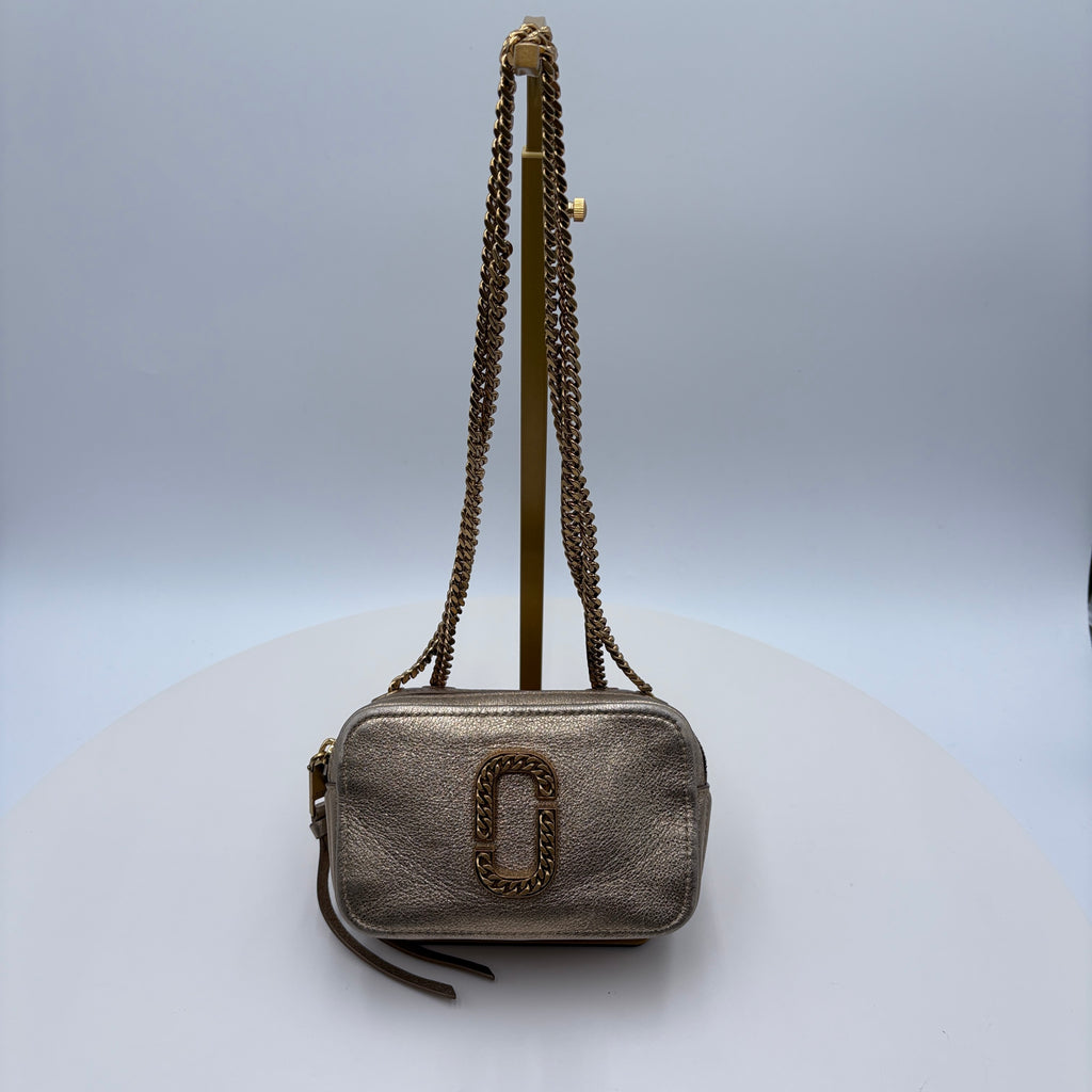 Marc Jacobs Snapshop cross body purse with gold chain