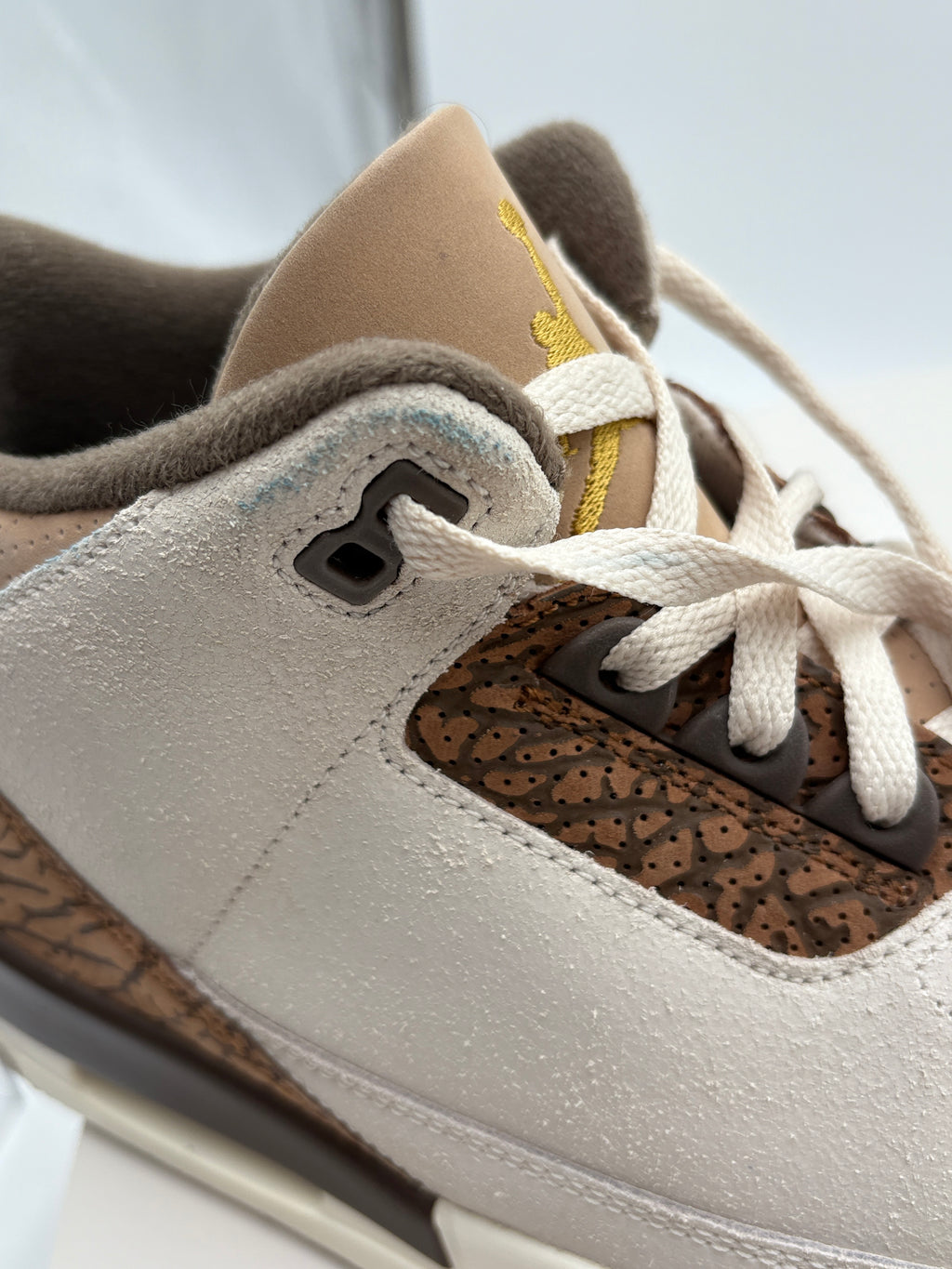 Nike Air Jordan 3 Retro Palomino (CT8532-102) Authenticated
