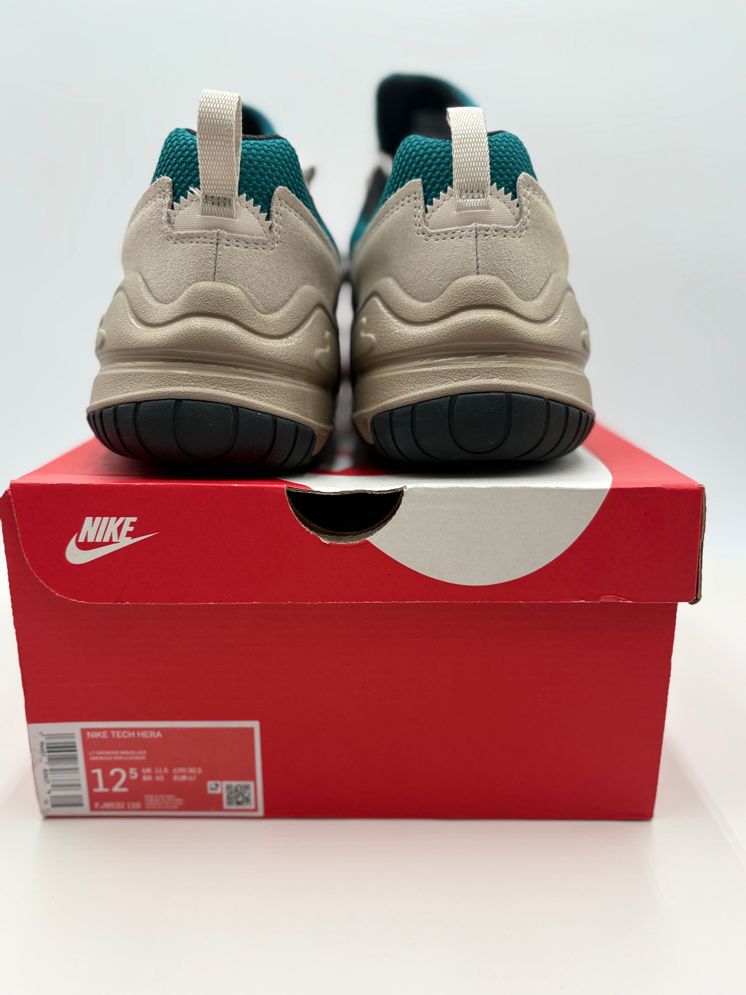 Nike Tech Hera Light Orewood (FJ9532-110)