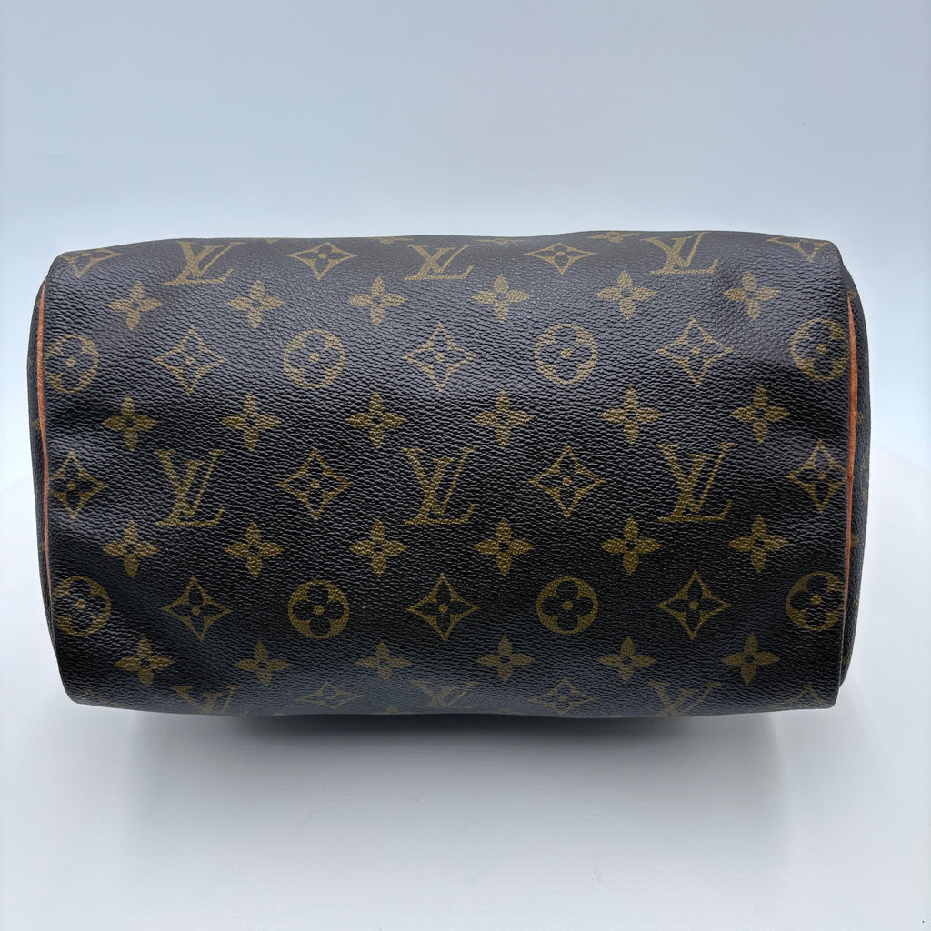 Authenticated Vintage Louis Vuitton Speedy 20 purse