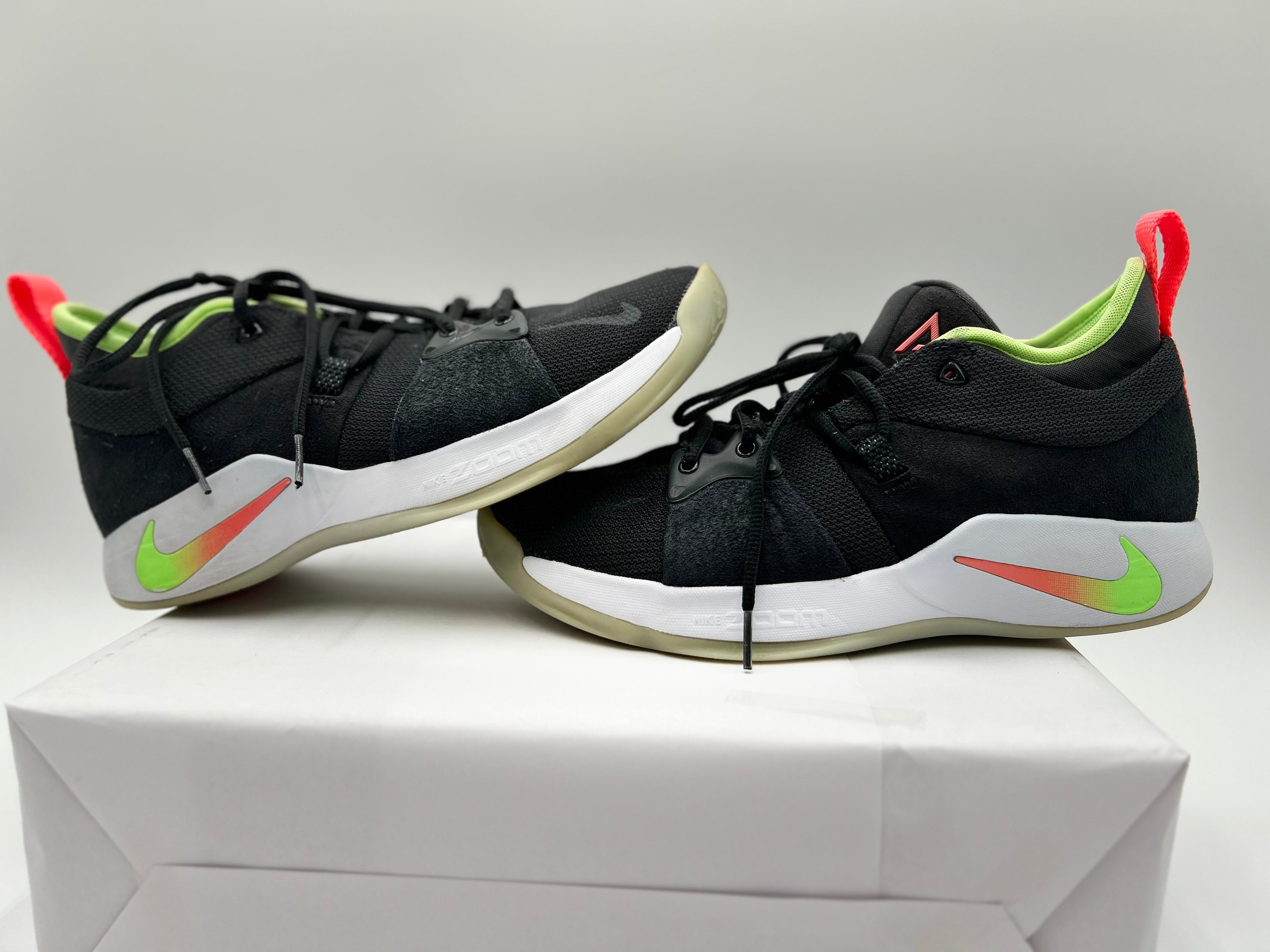 Nike Zoom Black Rainbow Swish