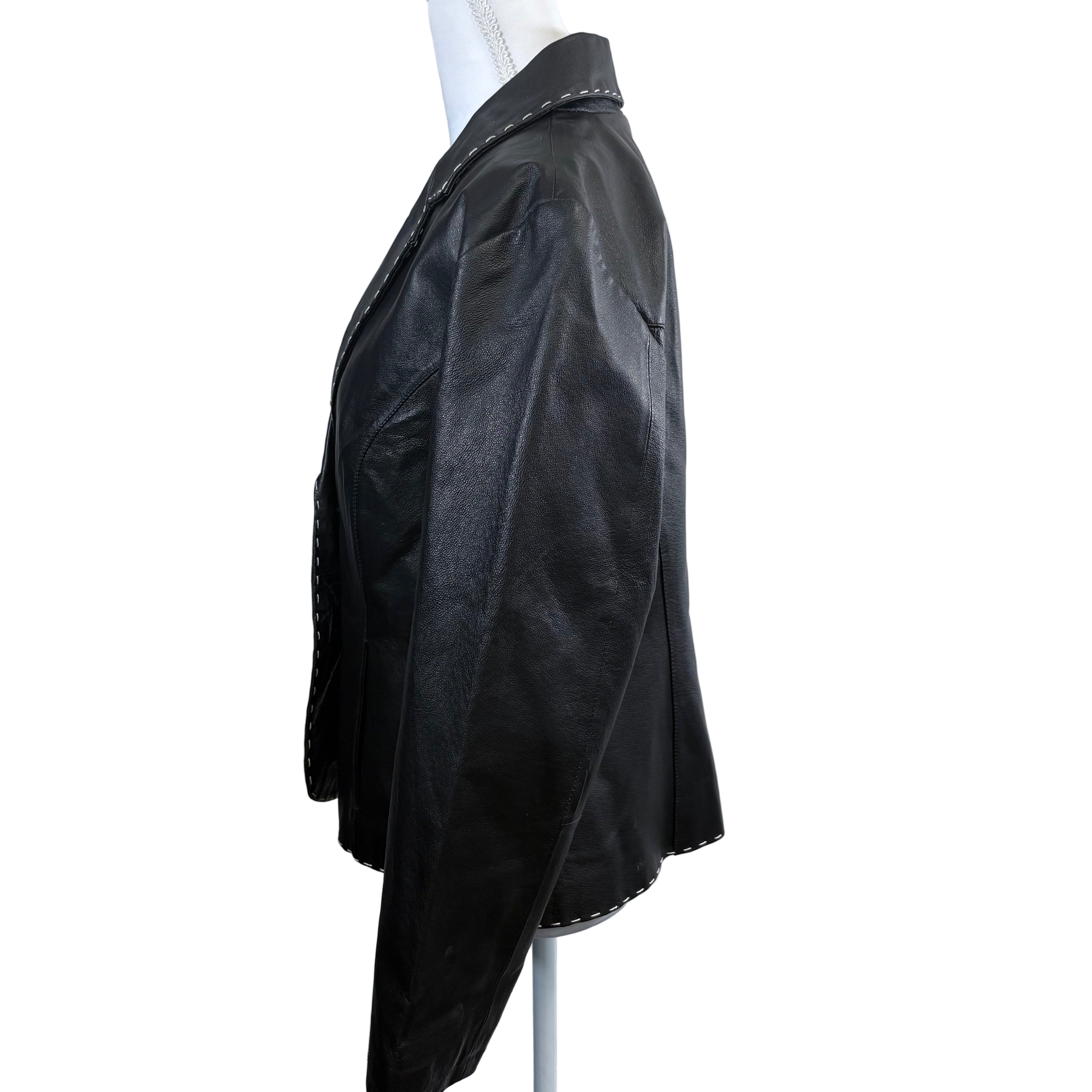 Petite Sophisticated leather jacket, size 8 petite