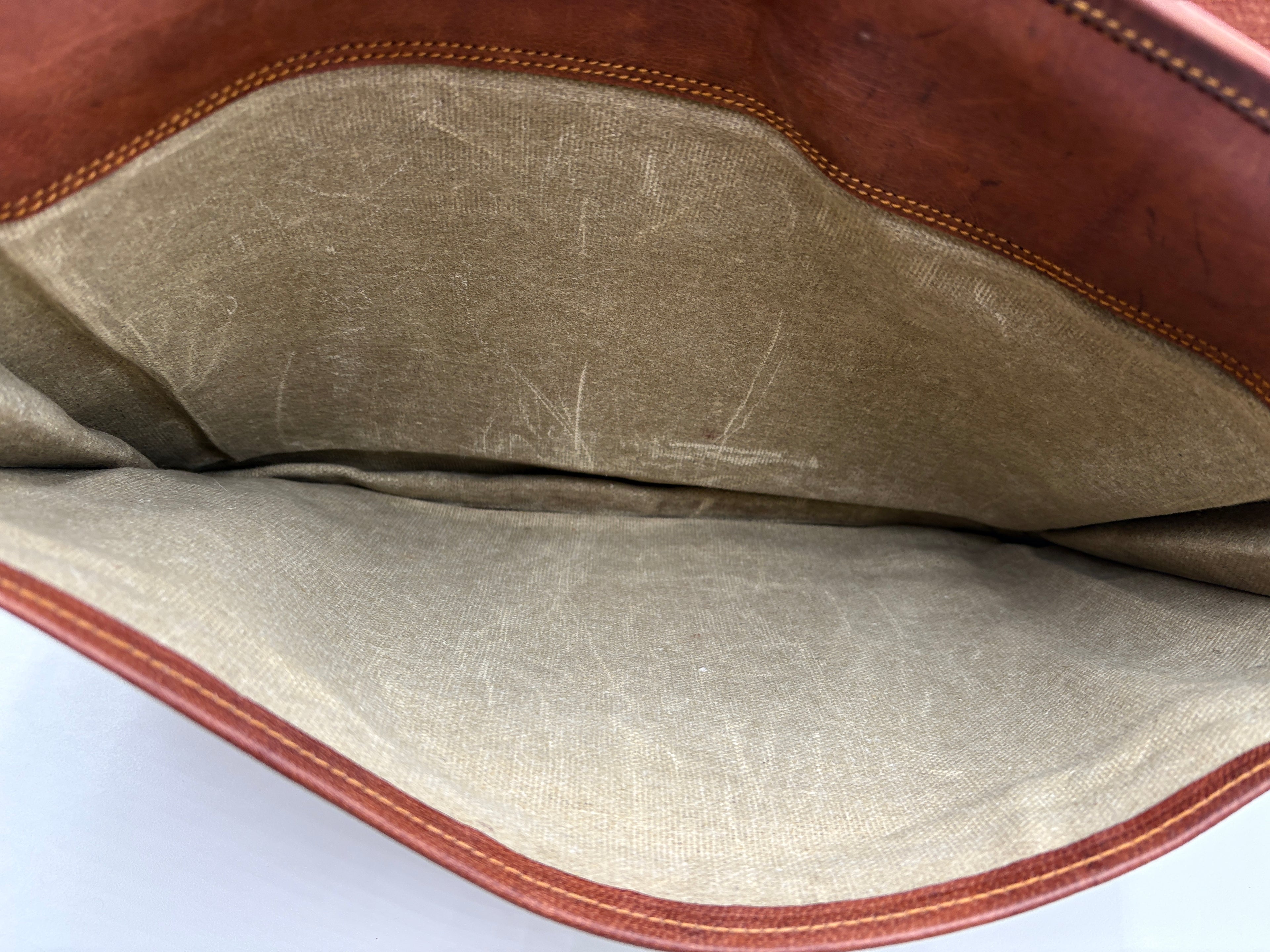 Carbon2Cobalt leather messenger bag