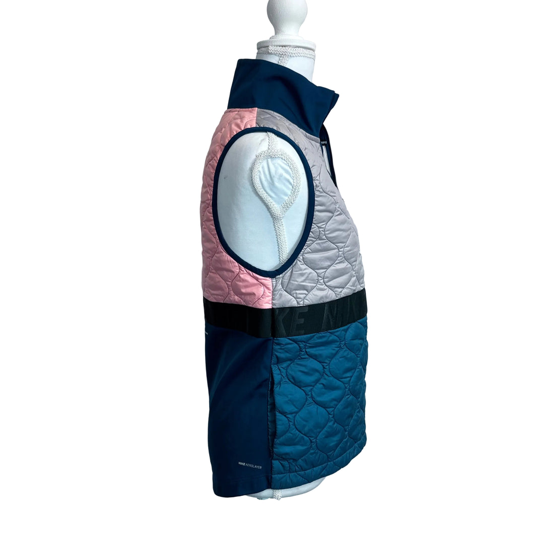 Nike Aerolayer light weight Puffer vest, size Extra Small