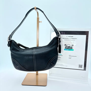 Authenticated Coach Leather Hobo Handbag – Classic Everyday Carry