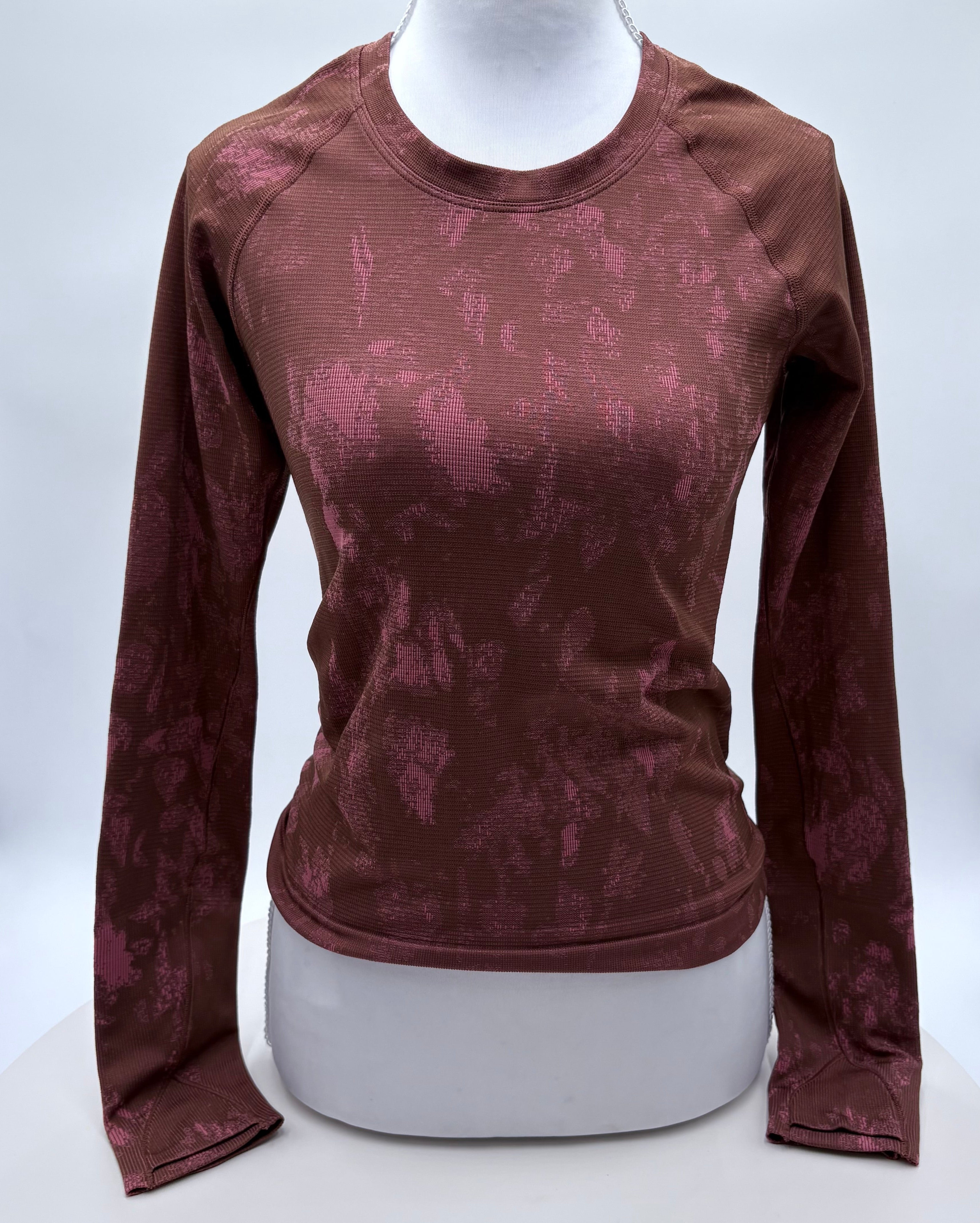 Lululemon long sleeve shirt, size 4