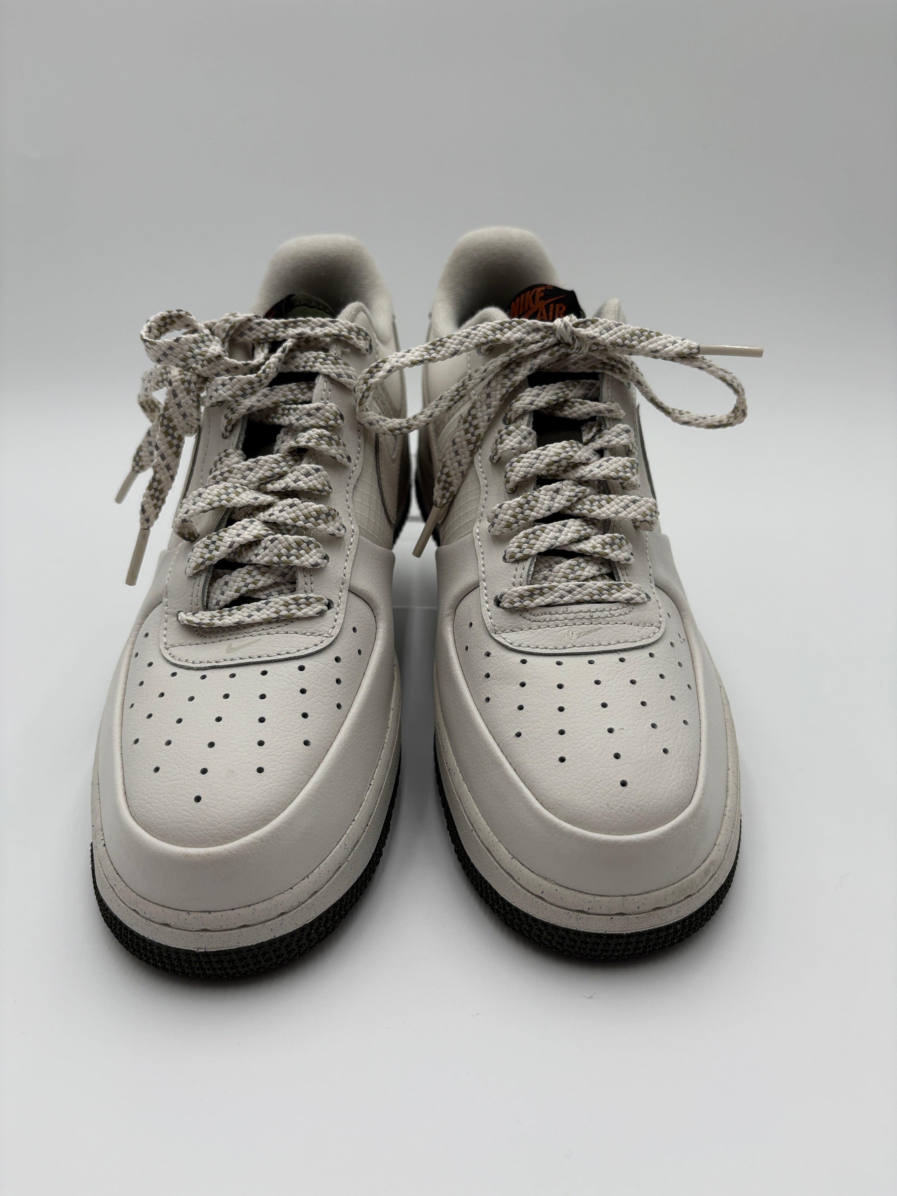 Nike Air Force 1 07 LV8 Winterized Phantom