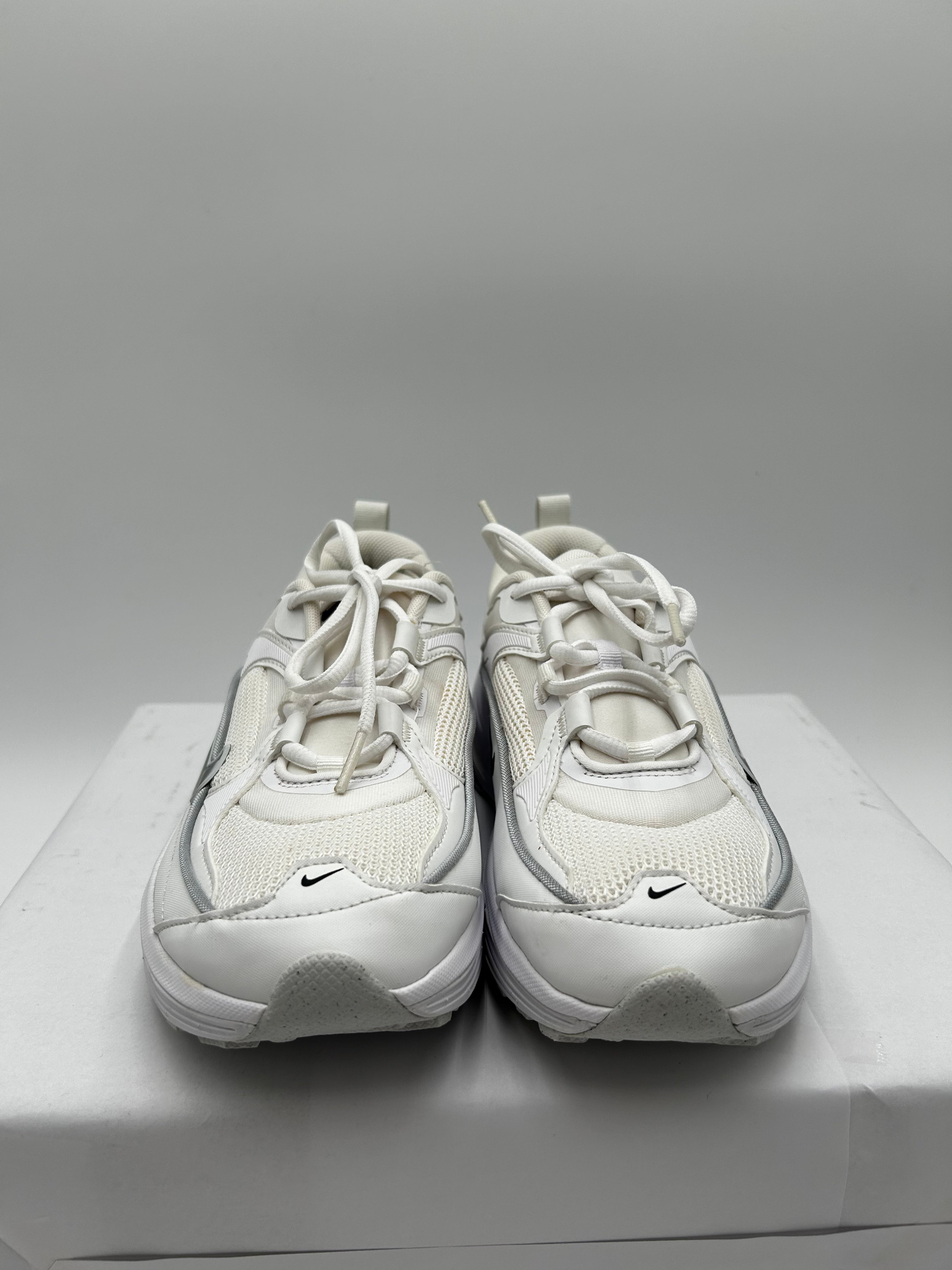 Nike Air Max Blis Summit White