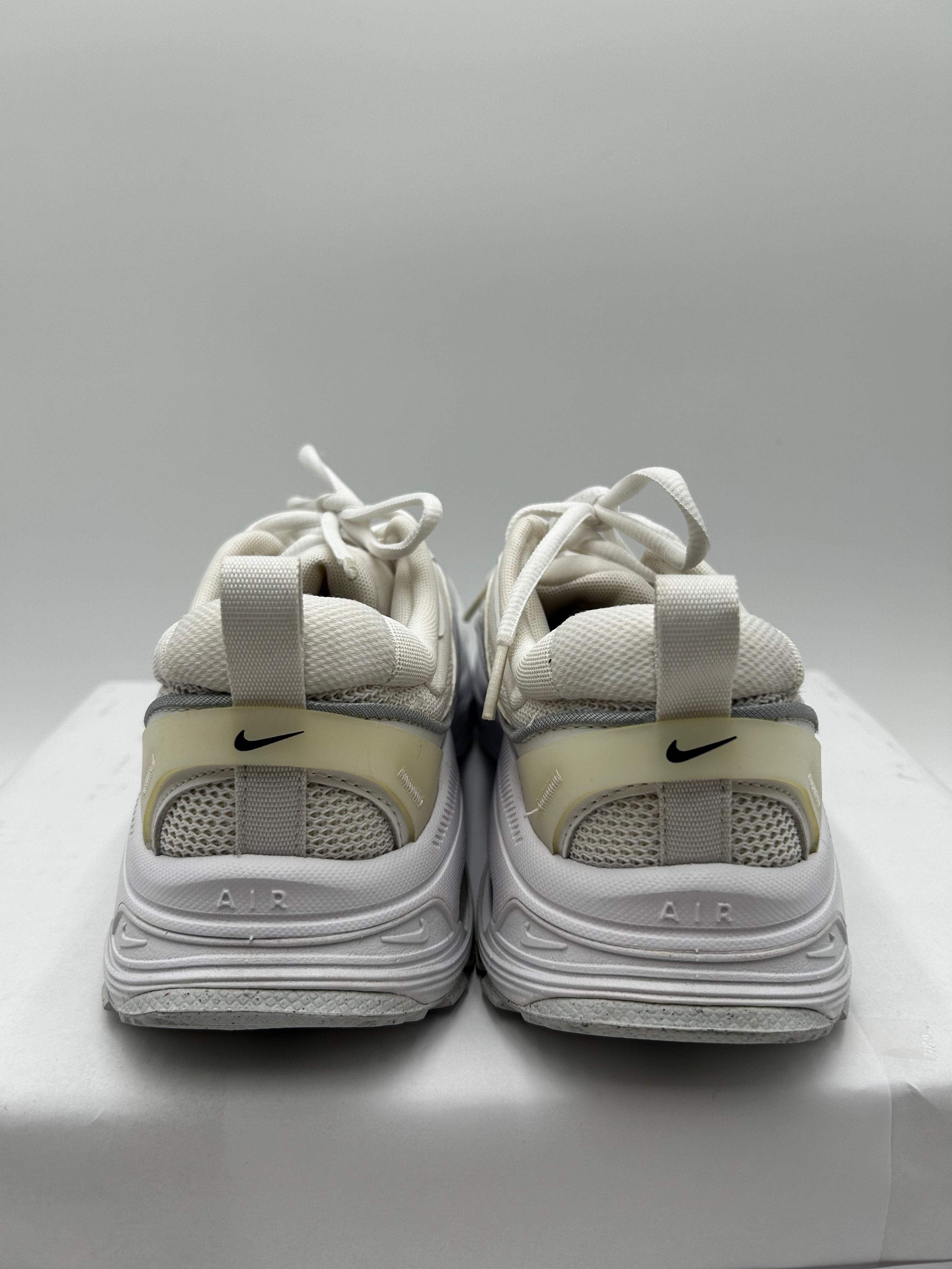 Nike Air Max Blis Summit White