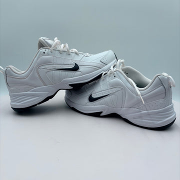 Nike T-Light 8