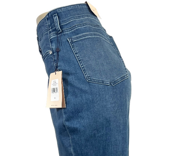 Judy Blue wide leg high waist jeans NWT, waist 32"