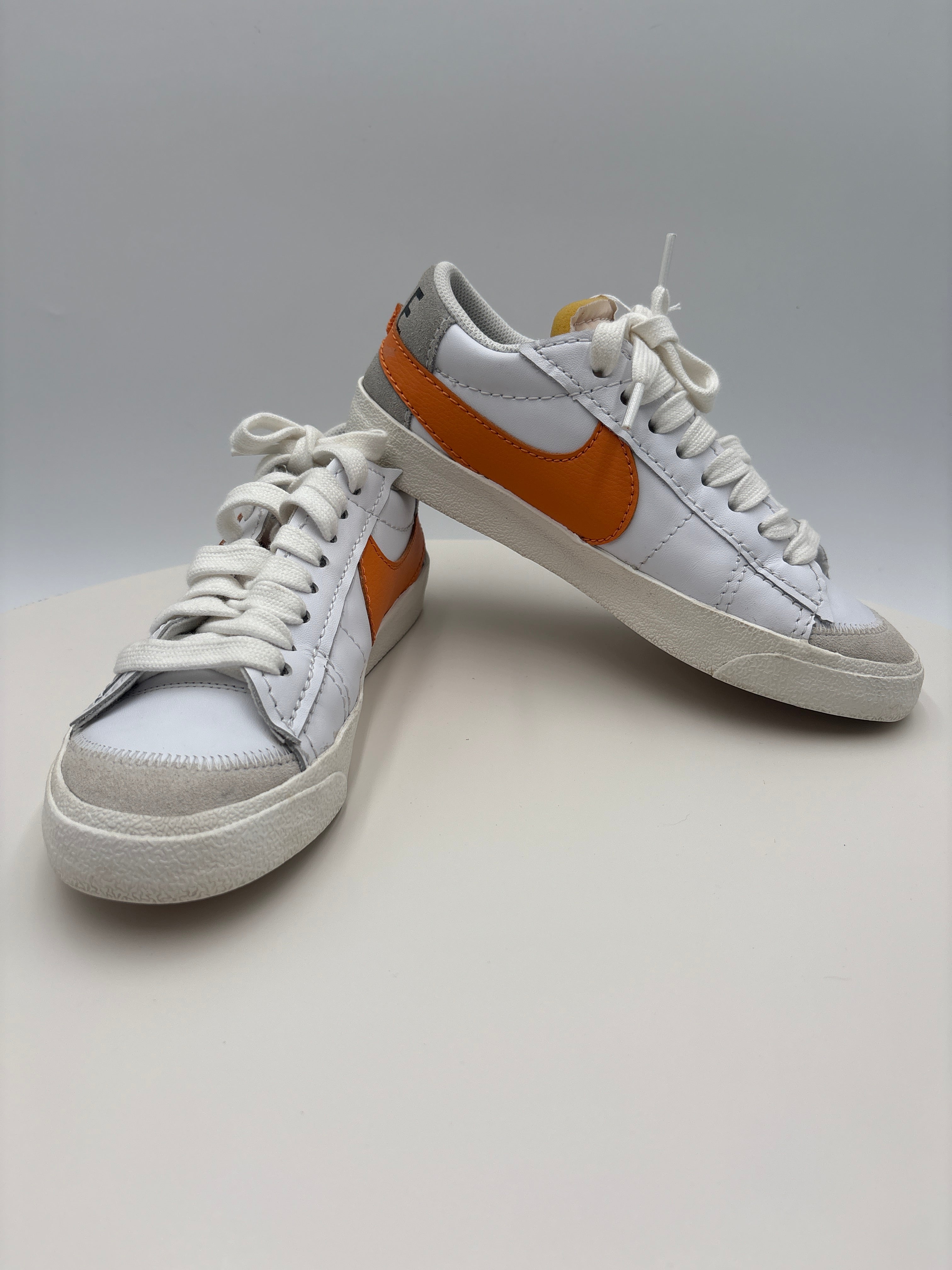 Nike Blazer Low 77 Jumbo Orange